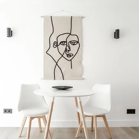 Daire Thor, With Free Parking *