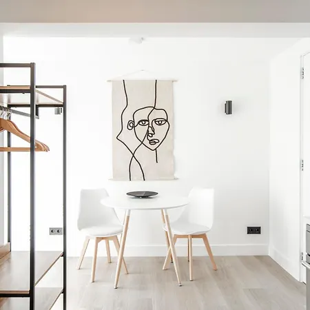 Thor, With Free Parking Daire