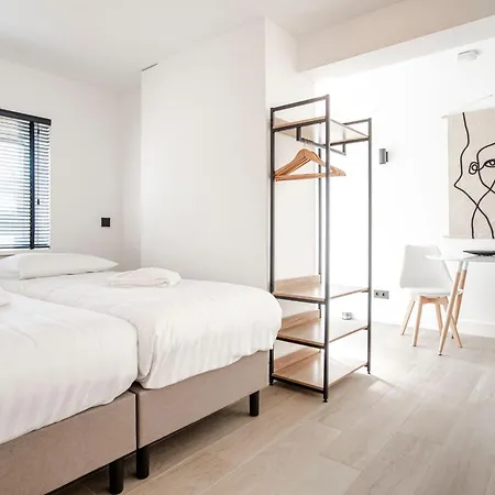 La Casa Verano With Private Parking *