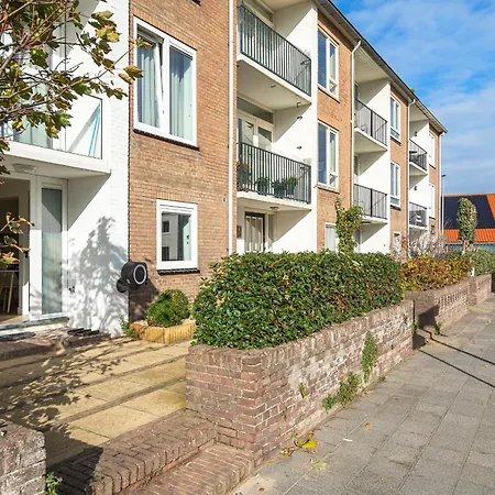 Thor, With Free Parking *