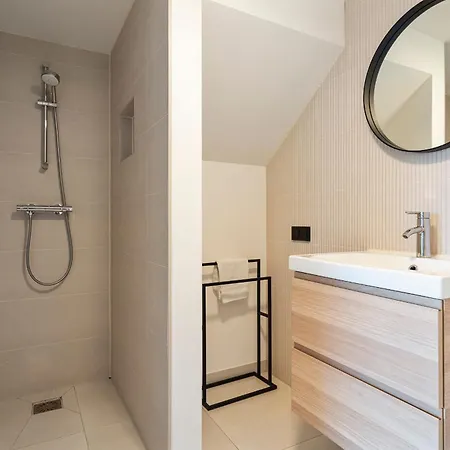 Thor, With Free Parking Apartamento *