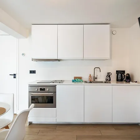 Thor, With Free Parking Apartamento *