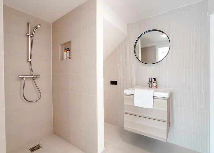 Thor, With Free Parking Zandvoort