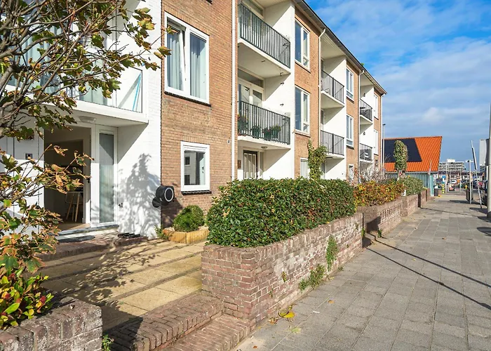 Thor, With Free Parking *